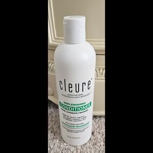 Cleure Replenishing Conditioner